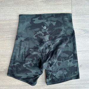 Lululemon Align Shorts, Green Camo, Size 4